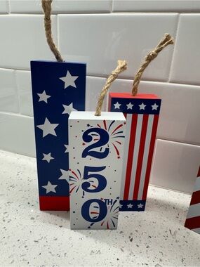 Patriotic 250th Firework Block Set - Red White & Blue